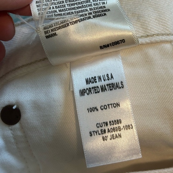 AGOLDE 90s Fit Distressed White Jeans. Size 29 - Picture 5 of 8